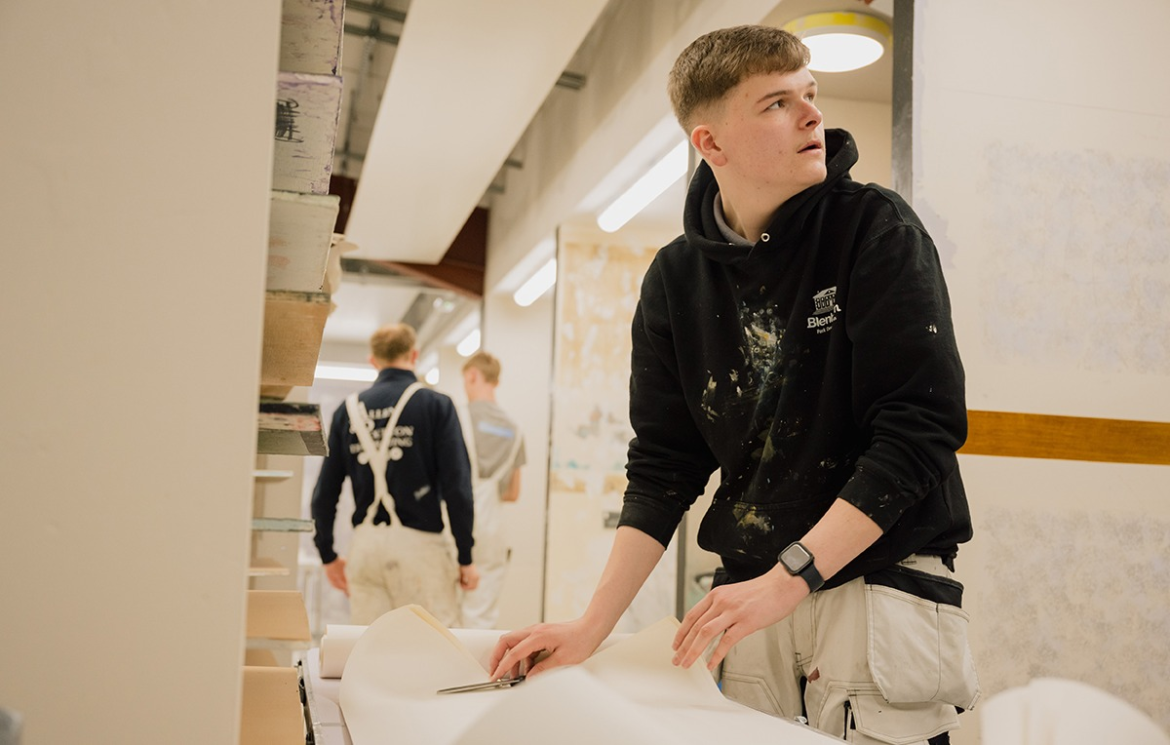 Top tips for finding an Apprenticeship and writing a good application cover image