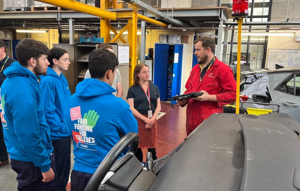 City’s civic leaders test their skills at The Sheffield College for Colleges Week