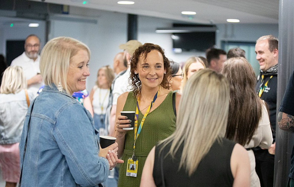 Working for us - How to apply